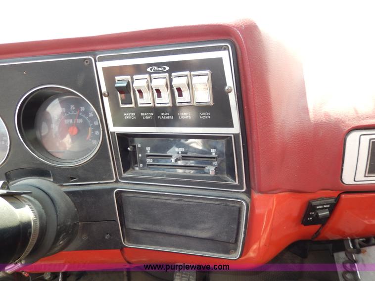 image for item H3054 1979 Chevrolet Custom Deluxe 30 mini pumper firetruck