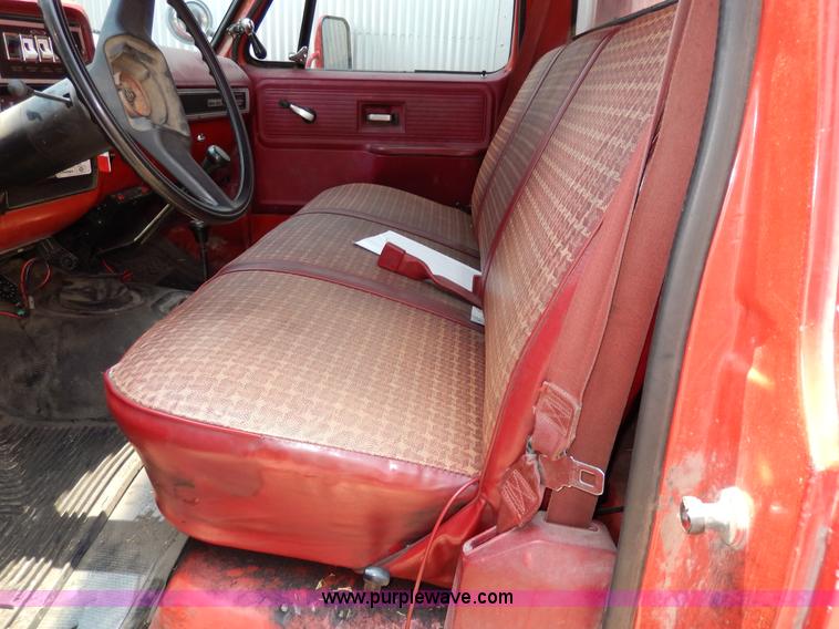 image for item H3056 1979 Chevrolet Custom Deluxe 30 mini pumper firetruck