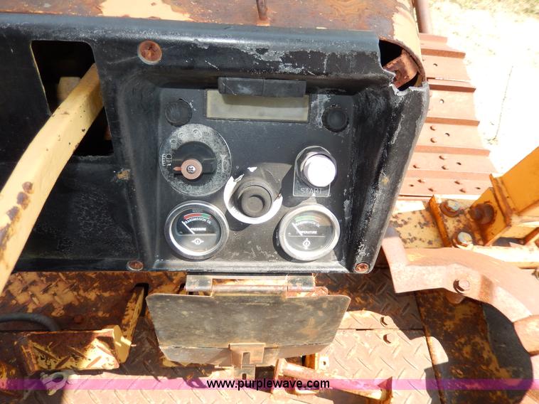 image for item H3057 Fiat-Allis 14C dozer