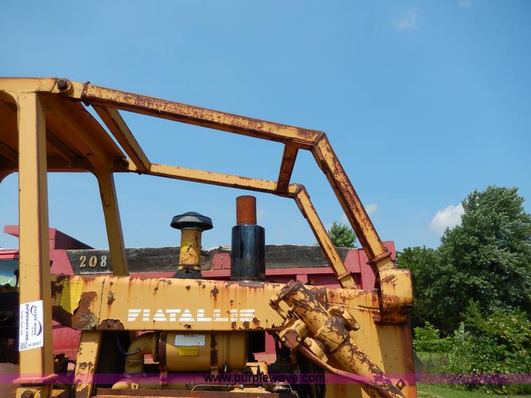image for item H3057 Fiat-Allis 14C dozer
