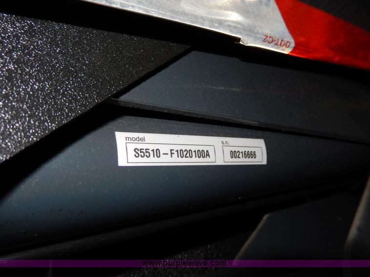 image for item H3060 2007 Chevrolet Express shuttle bus