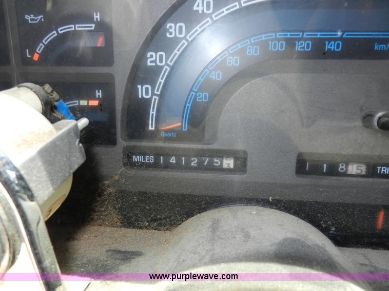 image for item H3077 1989 Chevrolet Astro van