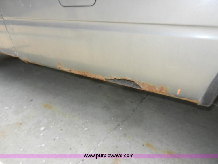 image for item H3077 1989 Chevrolet Astro van