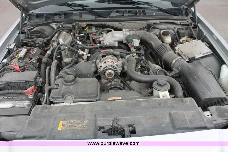 image for item H3592 2009 Ford Crown Victoria Police Interceptor