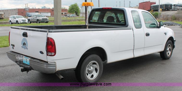 image for item H3593 1998 Ford F150 XL pickup truck