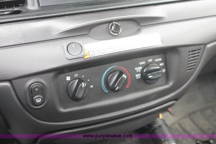 image for item H3594 2008 Ford Crown Victoria Police Interceptor