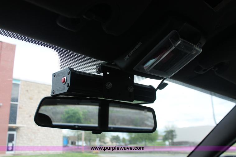 image for item H3594 2008 Ford Crown Victoria Police Interceptor