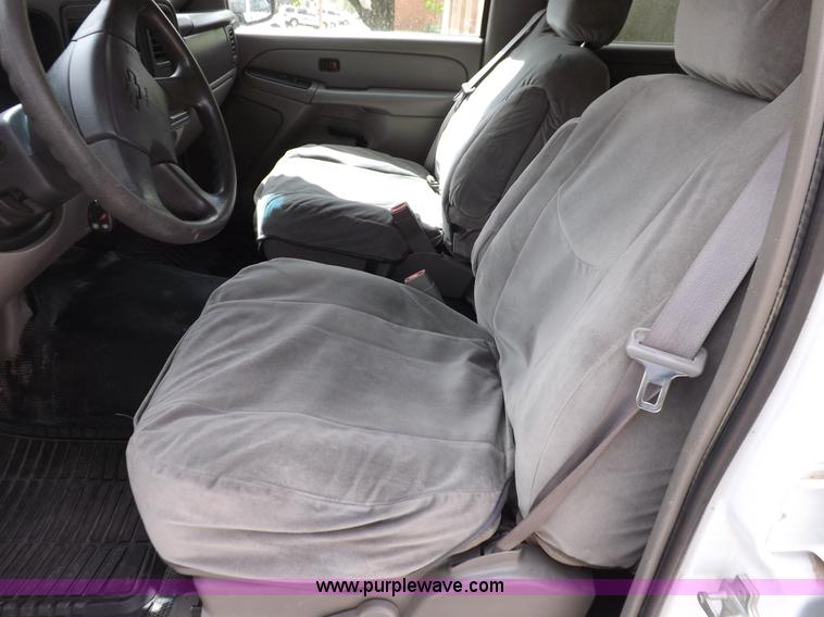 image for item H7022 2006 Chevrolet Tahoe SUV