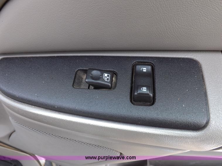 image for item H7022 2006 Chevrolet Tahoe SUV