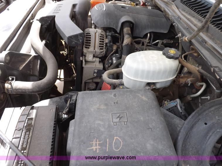 image for item H7022 2006 Chevrolet Tahoe SUV