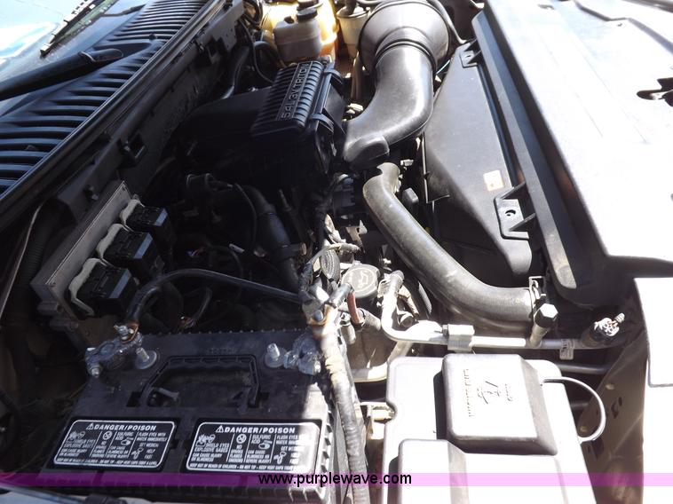 image for item H7032 2005 Ford Expedition XLT SUV