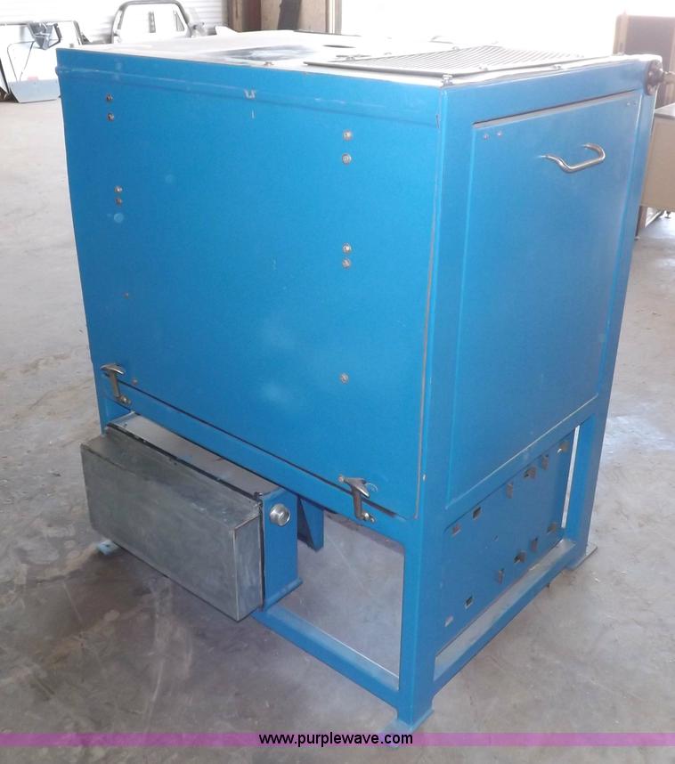 image for item H7036 Bauer 5000 CFM breathing four stage air compressor