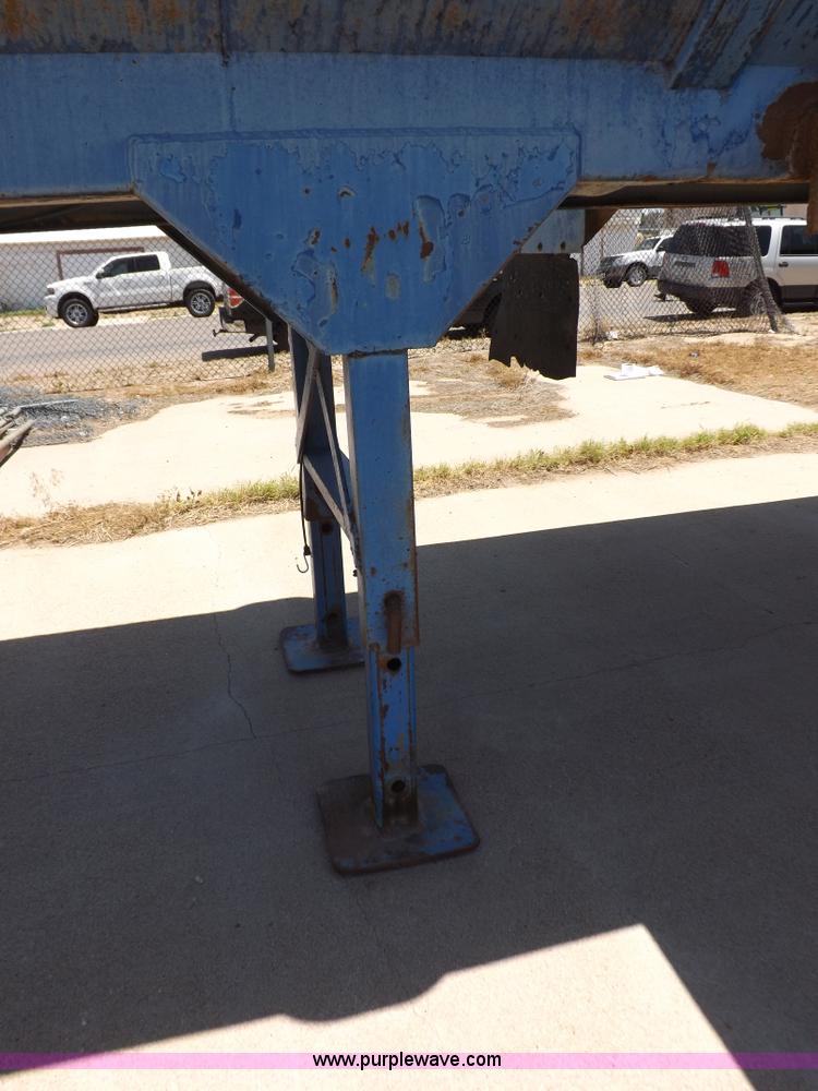 image for item H7038 1981 Adams tank trailer