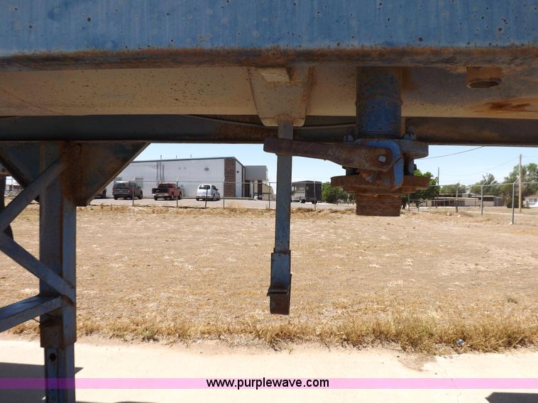 image for item H7038 1981 Adams tank trailer