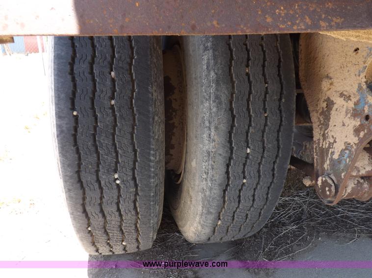 image for item H7038 1981 Adams tank trailer