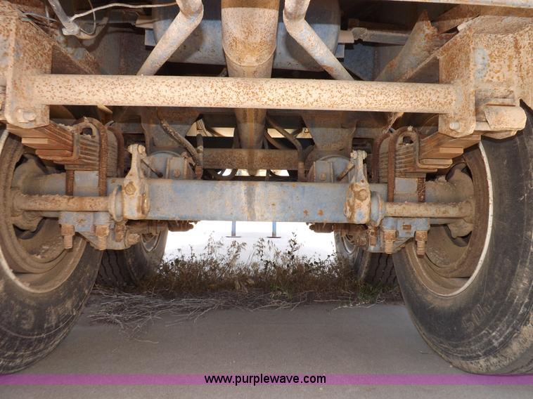 image for item H7038 1981 Adams tank trailer