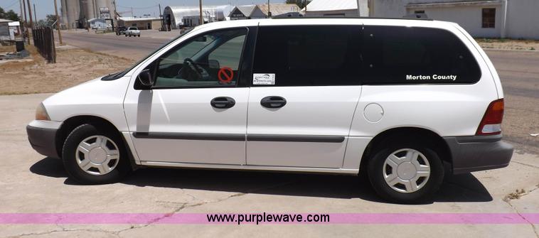 image for item H7039 2001 Ford Windstar LX minivan