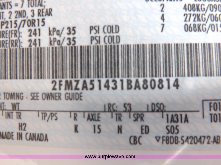 image for item H7039 2001 Ford Windstar LX minivan