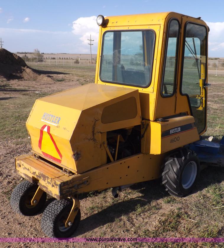 image for item H7118 Hustler 4600 lawn mower