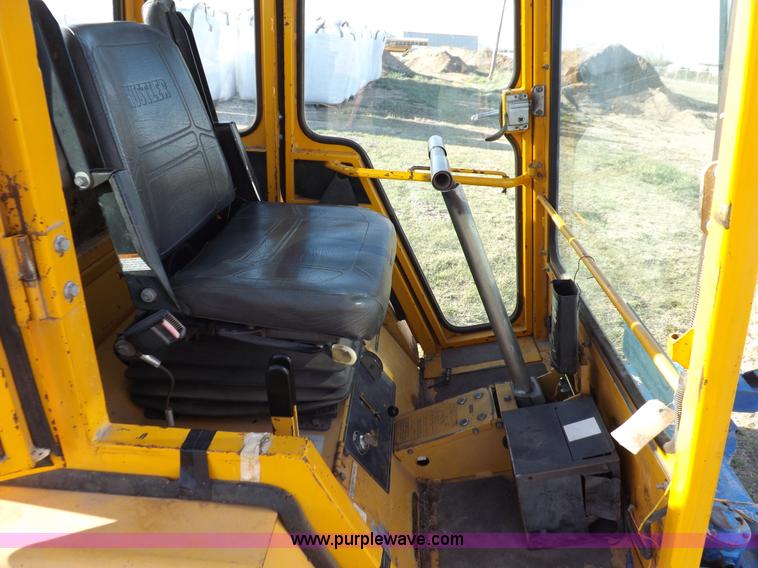 image for item H7118 Hustler 4600 lawn mower