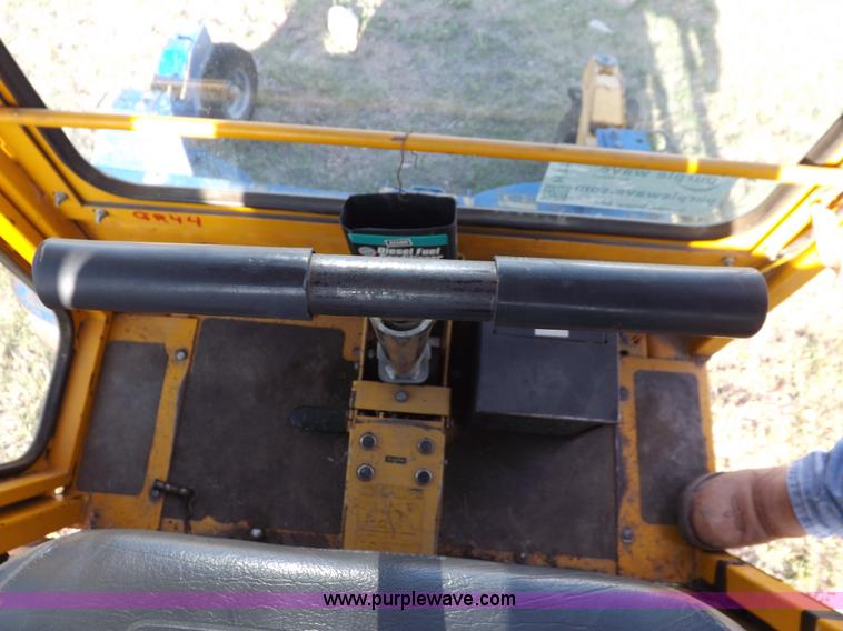 image for item H7118 Hustler 4600 lawn mower