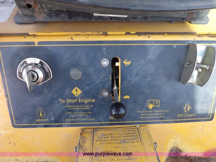 image for item H7118 Hustler 4600 lawn mower