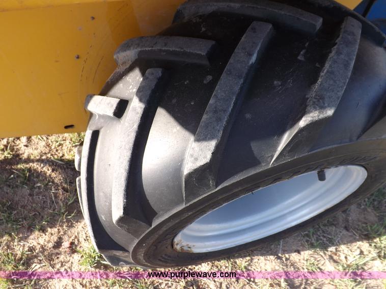 image for item H7118 Hustler 4600 lawn mower