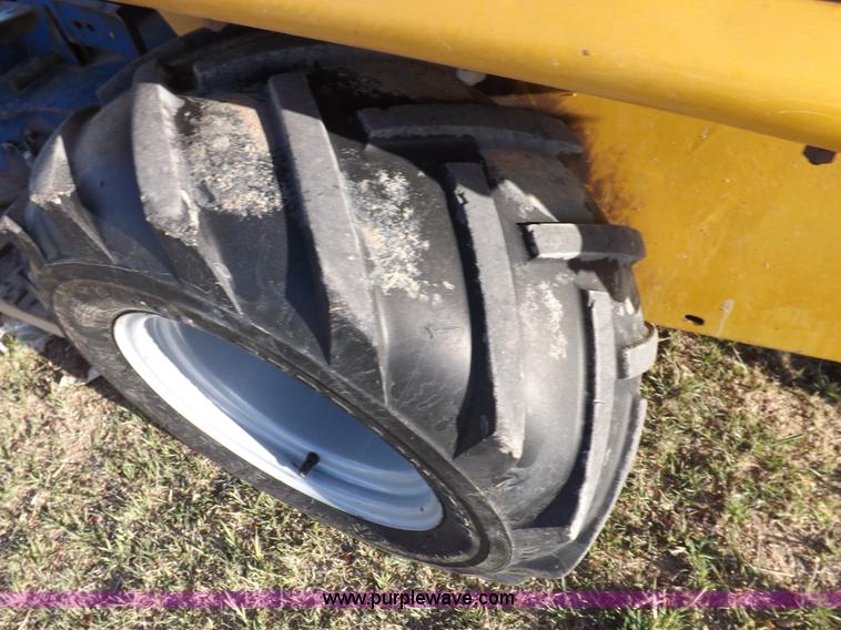 image for item H7118 Hustler 4600 lawn mower