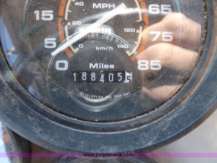 image for item H7121 1997 Blue Bird school bus