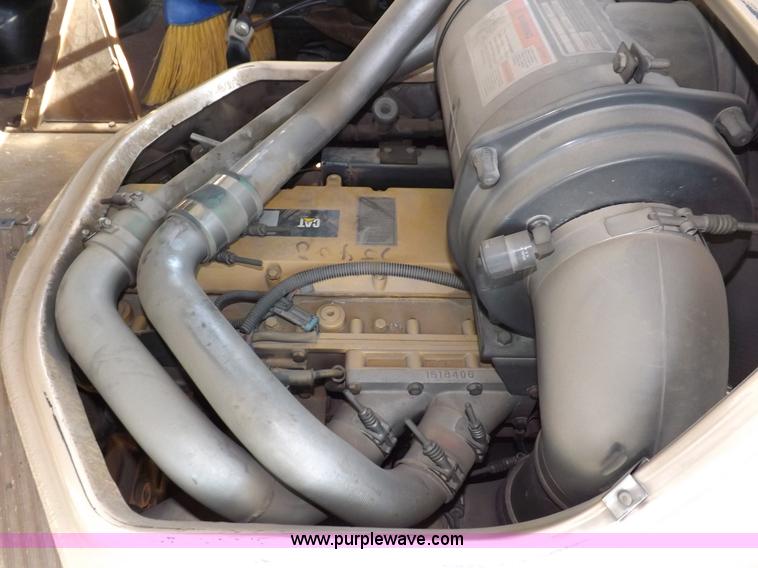 image for item H7121 1997 Blue Bird school bus