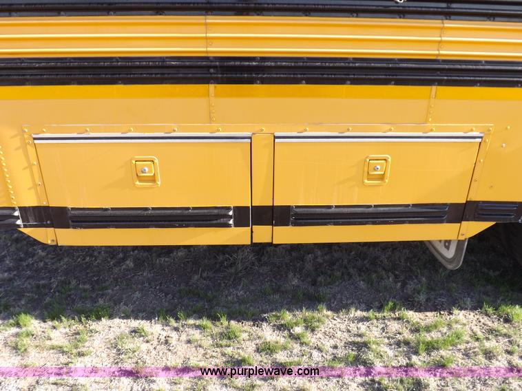 image for item H7121 1997 Blue Bird school bus