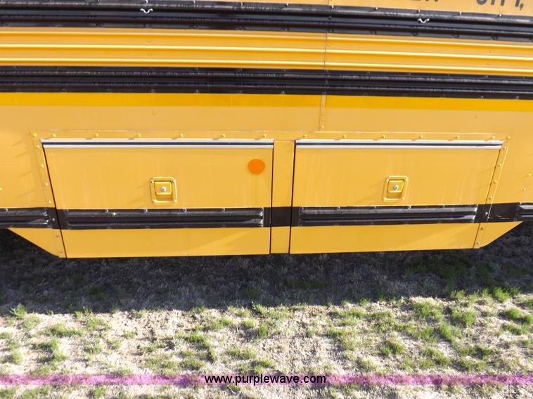 image for item H7121 1997 Blue Bird school bus