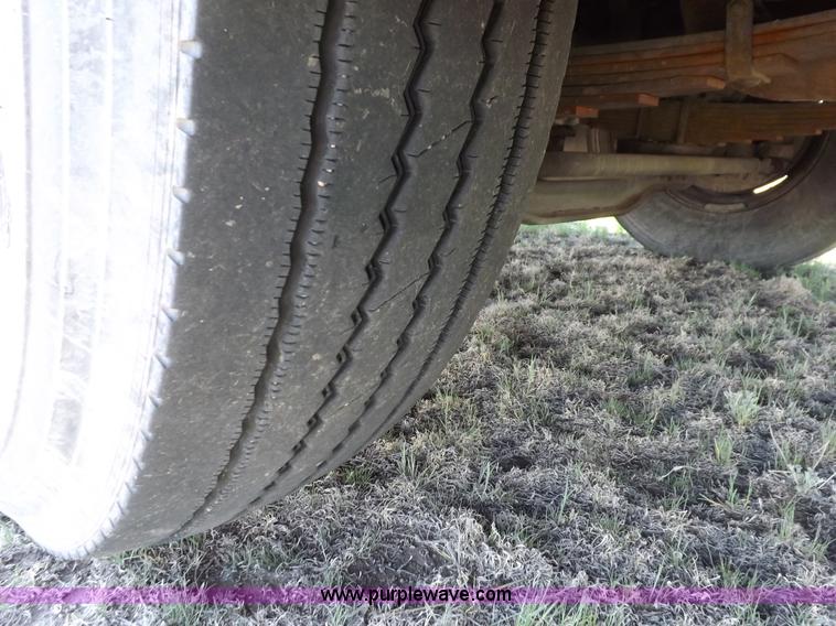 image for item H7121 1997 Blue Bird school bus