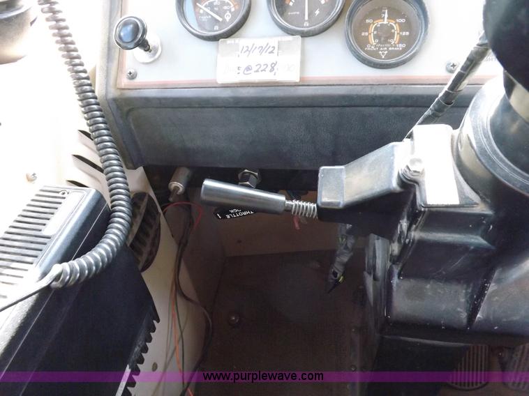 image for item H7122 1995 Blue Bird school bus