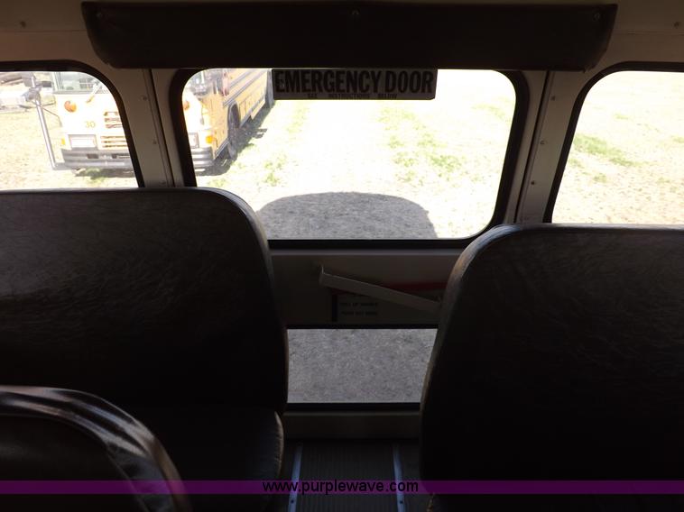 image for item H7122 1995 Blue Bird school bus