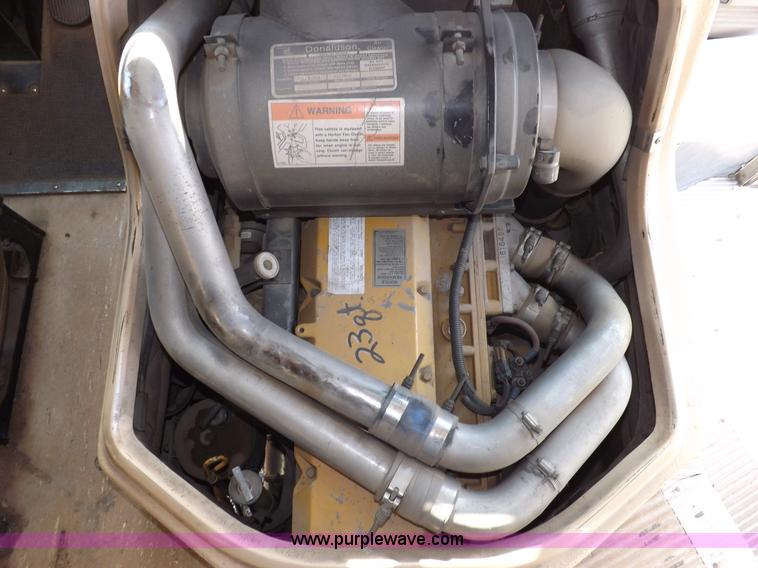 image for item H7122 1995 Blue Bird school bus