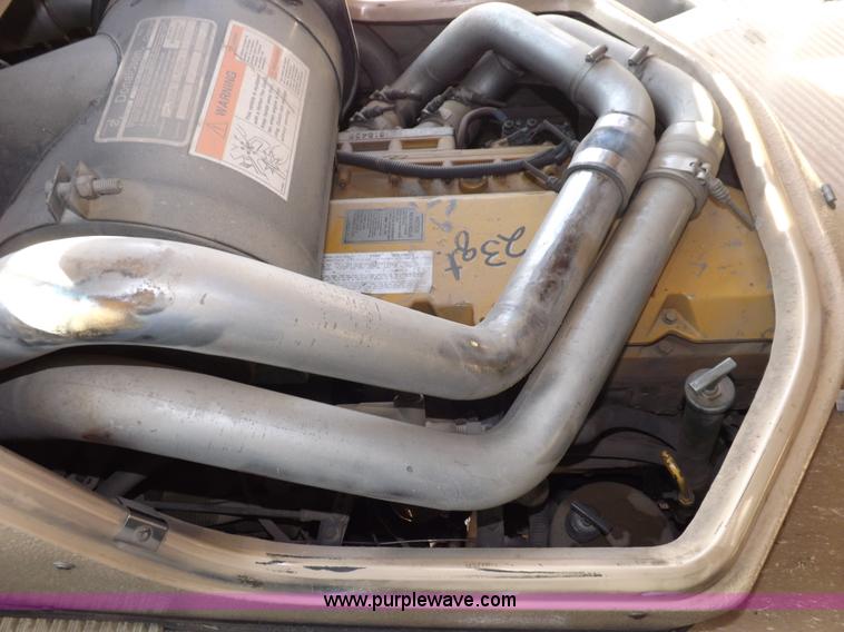 image for item H7122 1995 Blue Bird school bus