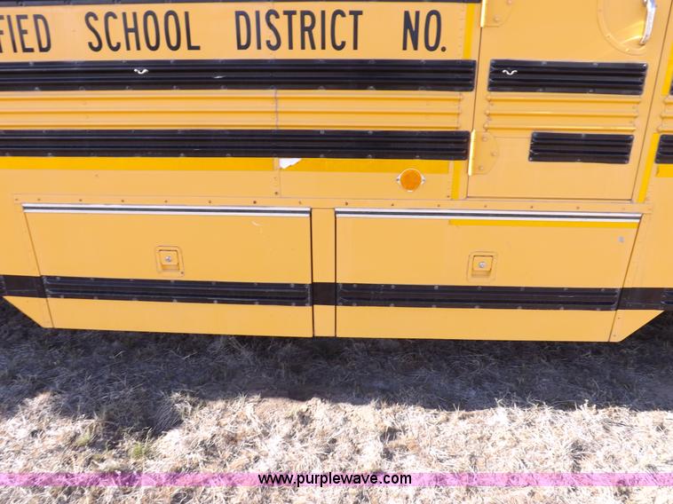 image for item H7122 1995 Blue Bird school bus