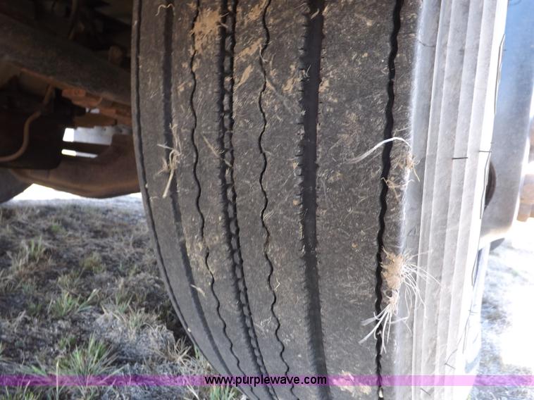 image for item H7122 1995 Blue Bird school bus