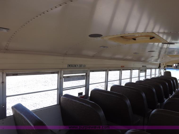 image for item H7123 1992 Blue Bird school bus