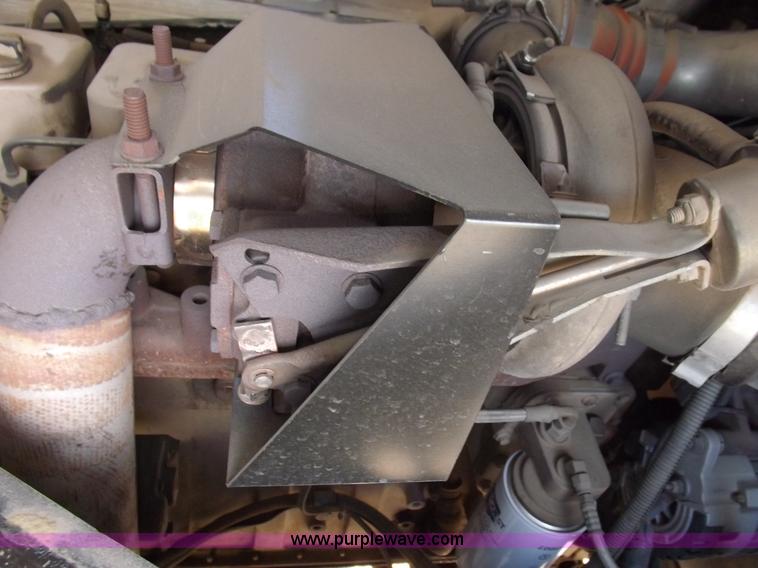 image for item H7123 1992 Blue Bird school bus