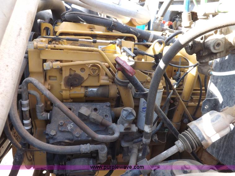 image for item H7124 1998 Chevrolet B7 school bus