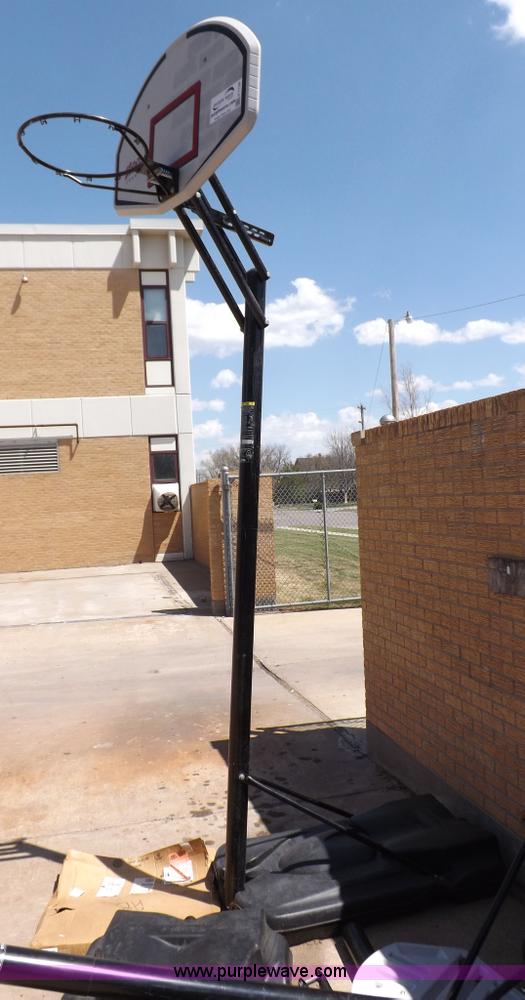 image for item H7128 (3) Lifetime adjustable basketball goal sets