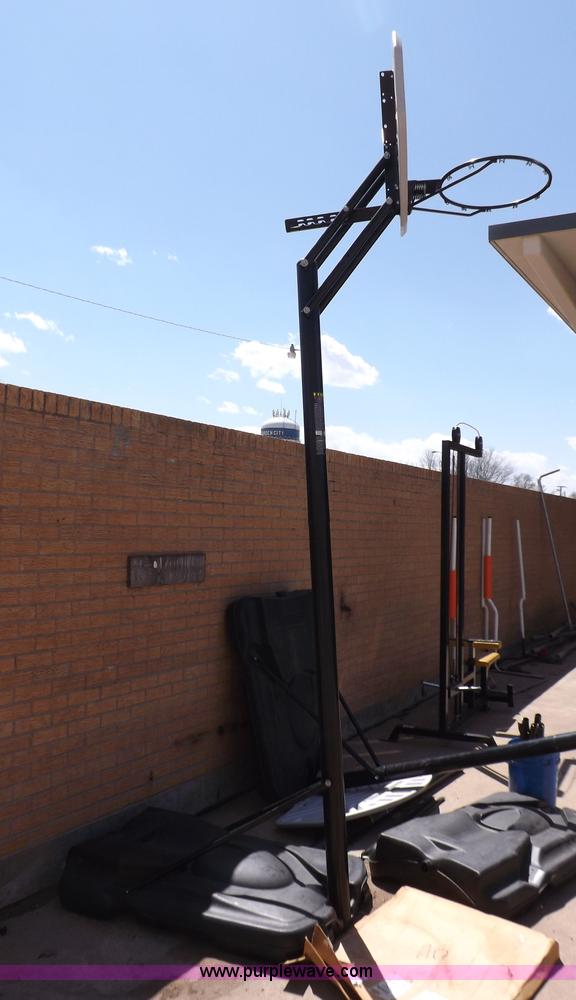 image for item H7128 (3) Lifetime adjustable basketball goal sets