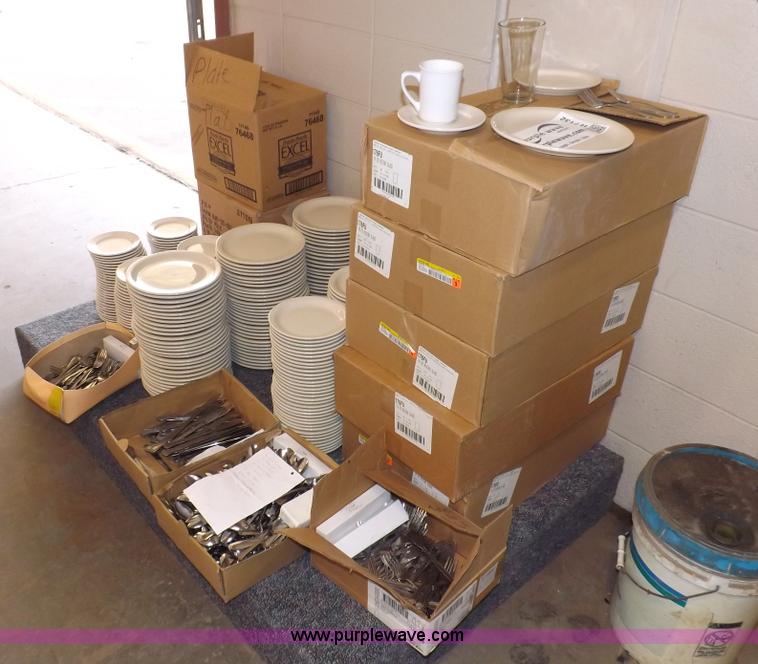 image for item H7132 Assorted Ultima China dinnerware