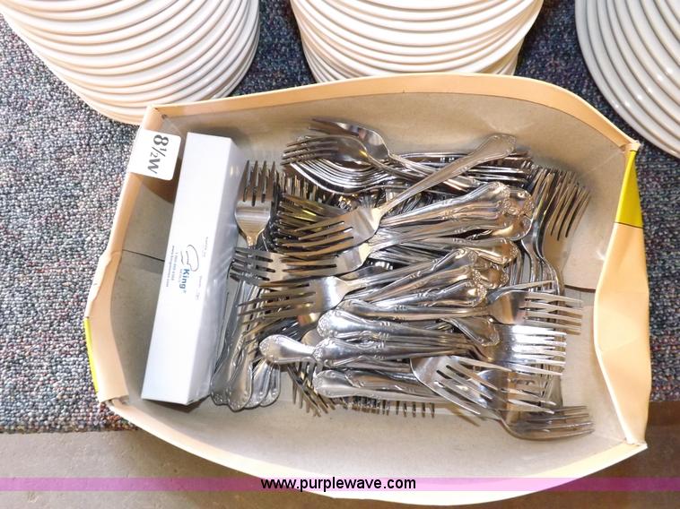 image for item H7132 Assorted Ultima China dinnerware