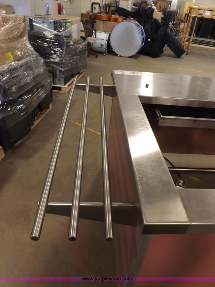 image for item H7136 Food service checkout station