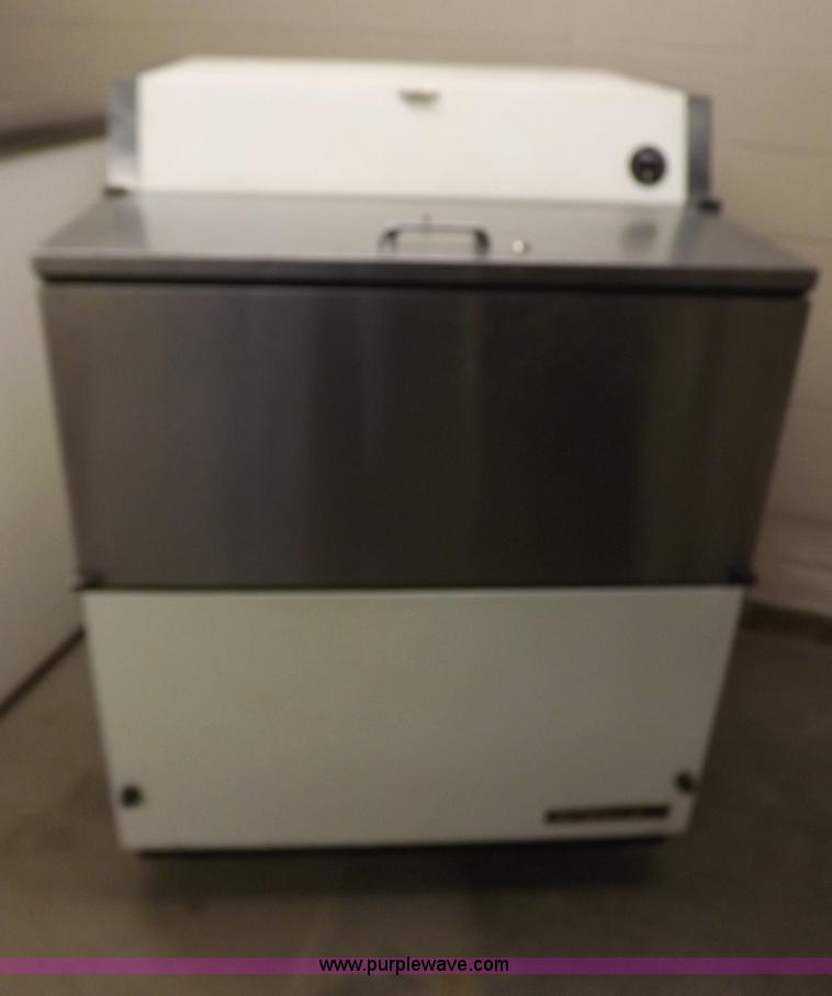 image for item H7139 (3) True refrigerant equipment pieces