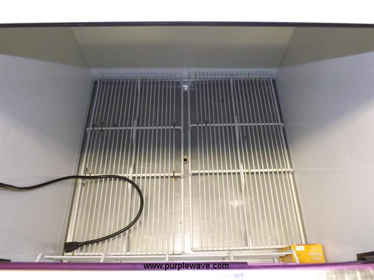 image for item H7139 (3) True refrigerant equipment pieces