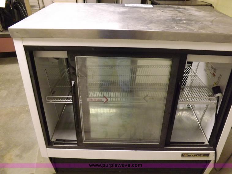 image for item H7139 (3) True refrigerant equipment pieces